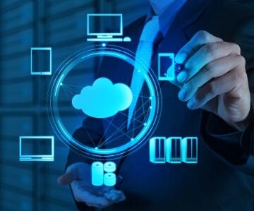 云服務(wù)器是一種處理能力可彈性伸縮的計算服務(wù)，其管理方式比物理服務(wù)器更簡單高效。云服務(wù)器幫助您快速構(gòu)建更穩(wěn)定、安全的應(yīng)用，降低開發(fā)運維的難度和整體IT成本，使您能夠更專注于核心業(yè)務(wù)創(chuàng)新。