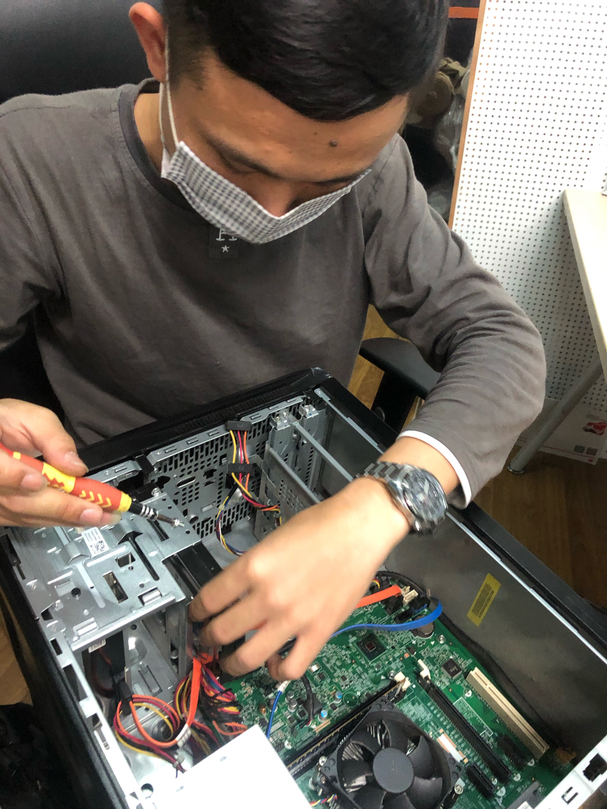 武漢海爾洗衣機(jī)維修_武漢美的空調(diào)維修_武漢電腦維修