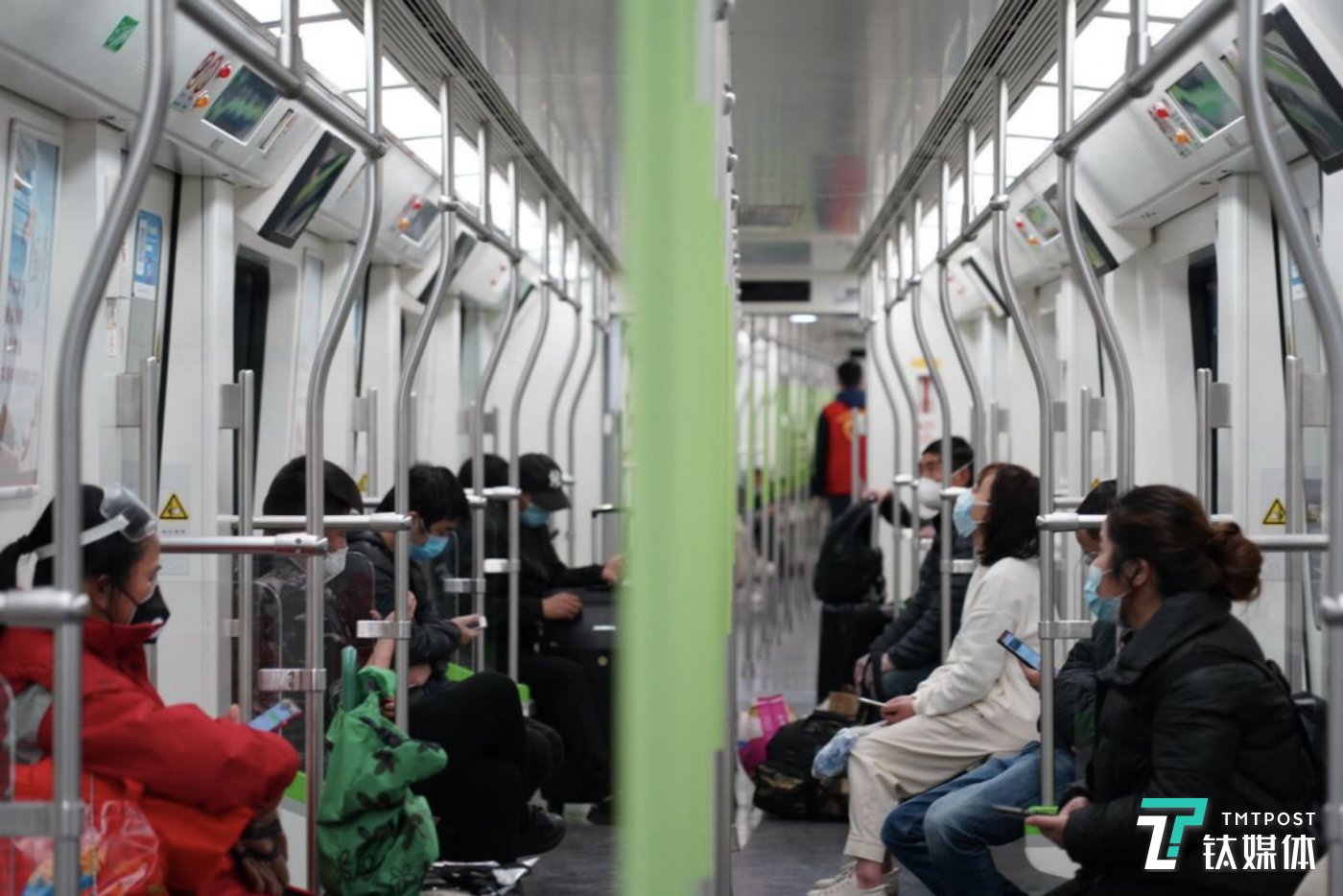 武漢地鐵公交都已逐步恢復(fù)