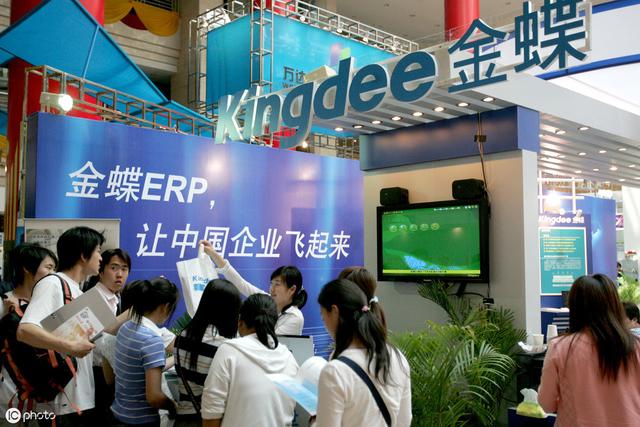 騰訊、華為為何都用IT技術(shù)外包?畢業(yè)生求職,IT外包公司值得去嗎