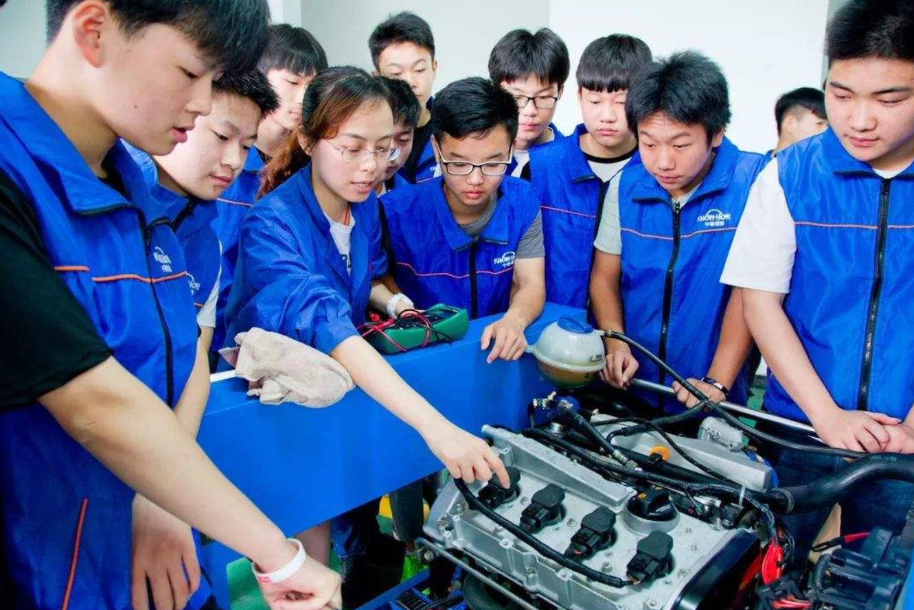 it技術(shù)員_it技術(shù)團(tuán)隊工作氛圍_it技術(shù)宅技術(shù)