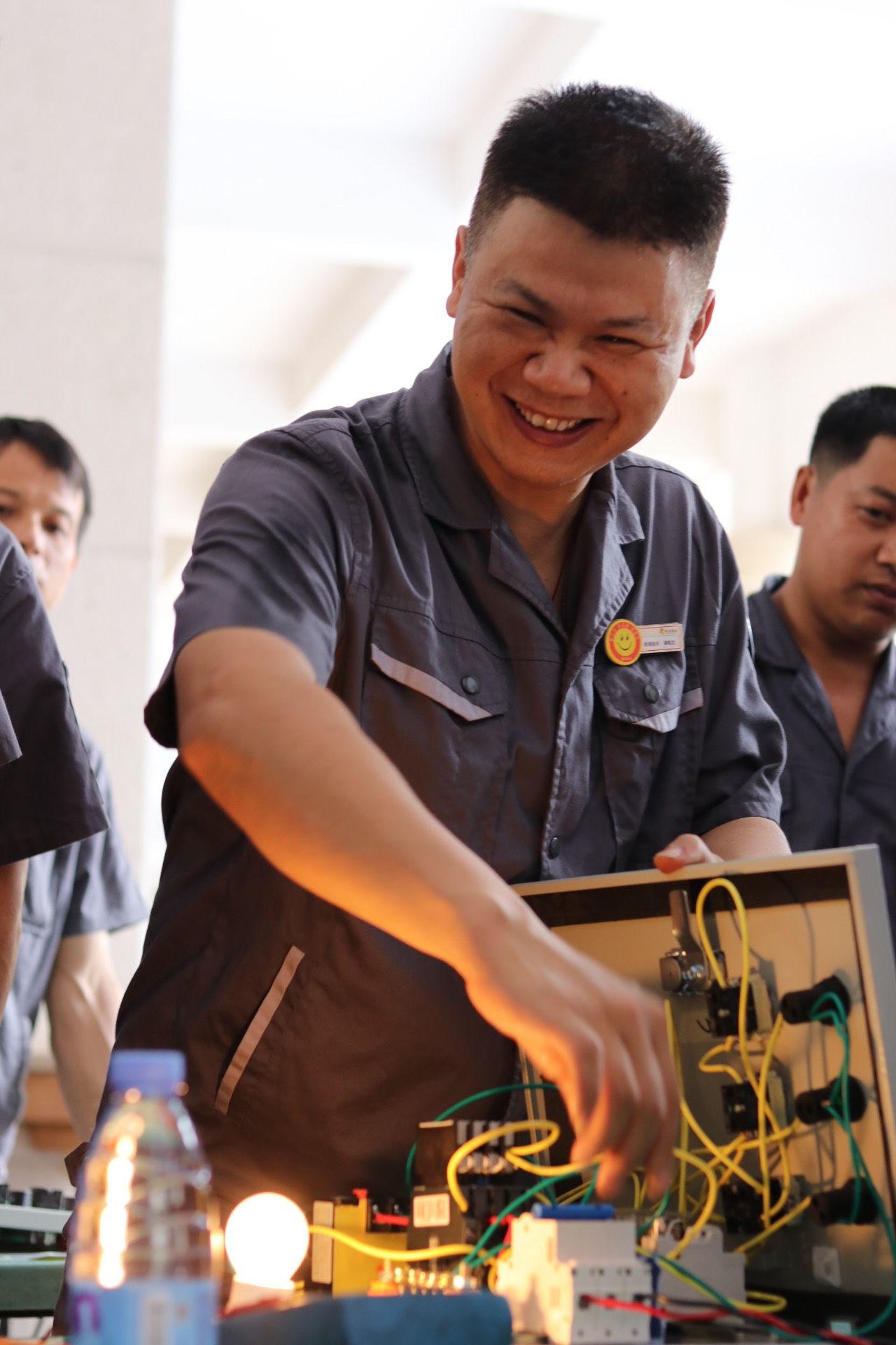 it技術(shù)團(tuán)隊工作氛圍_it技術(shù)員_it技術(shù)宅技術(shù)